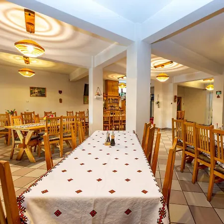 Carmi House Tohanu Nou